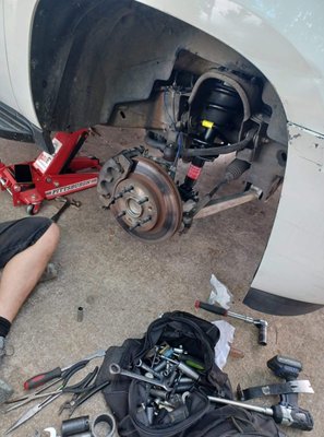 changed front shocks on a chevy avalanche