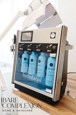 Bare Complexion Acne & Skincare is located in Ventura, California and offers Hydrafacial MD & LightStim LED