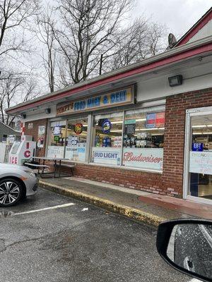 Convenience/deli on Vassar Road