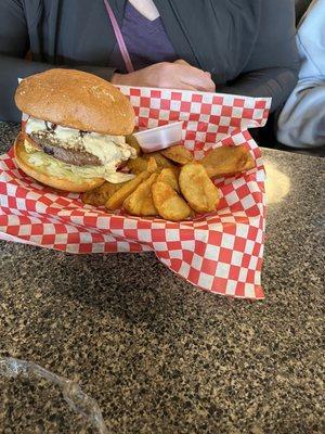 Bacon and Bleu burger.