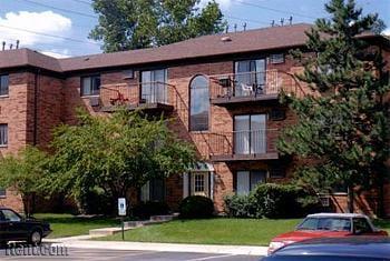 The front entrance of  our building.  There are only 6 apartments per building. Each unit has a washing machine& clothes dryer!