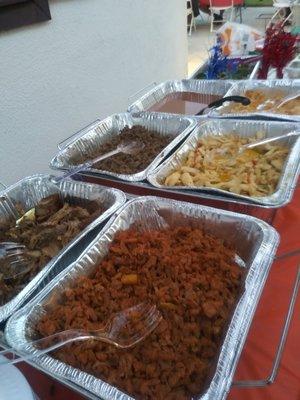 Tacos: 
 pastor, pollo,chorizo, asada, carnitas,tripas,buche, camaron.