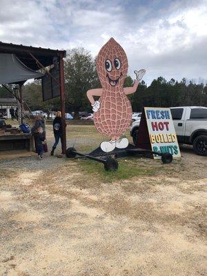 Peanut sales at the flea market