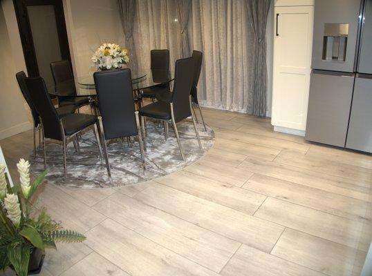 Anaheim Hills:
 wood look porcelain tile project.