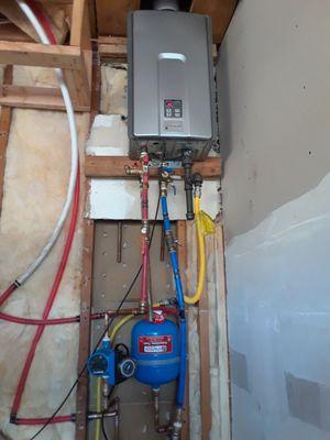 Repaired and new water heaters installations, By: RUBENSHVAC & PLUMBING