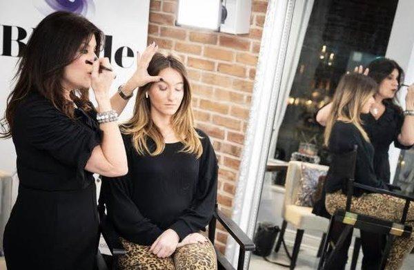 Demo Lesson with Celebrity Makeup Artist/ Blende owner Keira Karlin