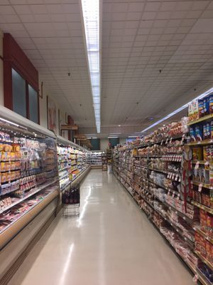 Roche Bros of Needham -- 377 Chestnut Street, Needham             Interior