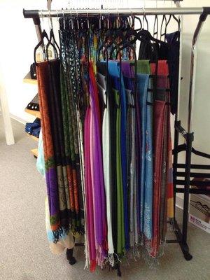 Pashmina Shawls and Cashmere Scarves