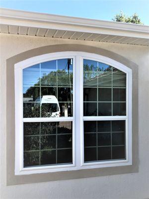 Arched Single Hung Window