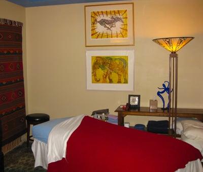 Raine St. Claire massage space