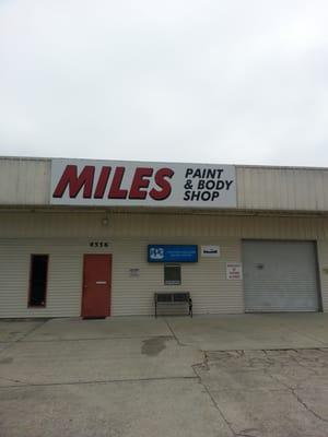 Miles Auto Paint & Auto Body