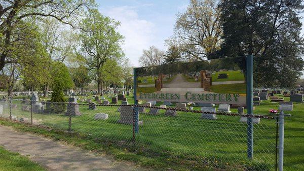 Evergreen Cemetery