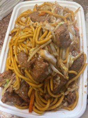 beef lo mein