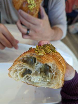 Pistachio croissant ($5)