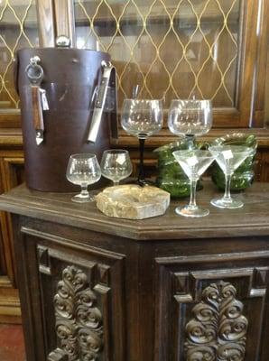 Glassware & Other Finds @ St. V's