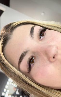 "Hybrid Lash Extensions"