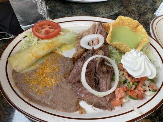 Fiesta carnitas plate