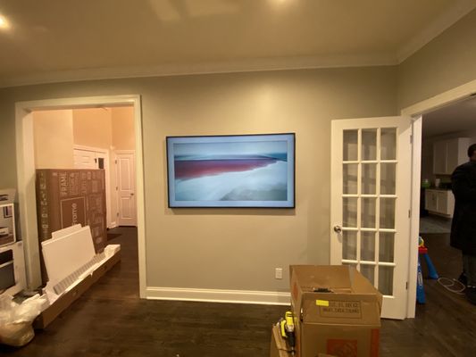 Samsung Frame tv with wire concealment mounted for a customer in New Jersey.