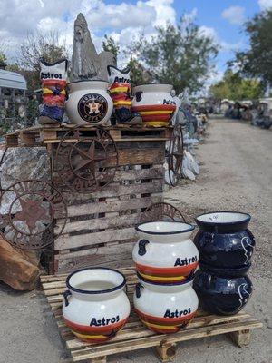 Astros and Texans garden pottery and decor