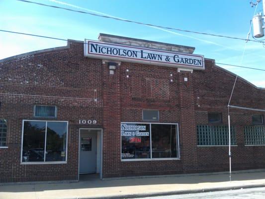 Nicholson's the best hardware store in Rockford