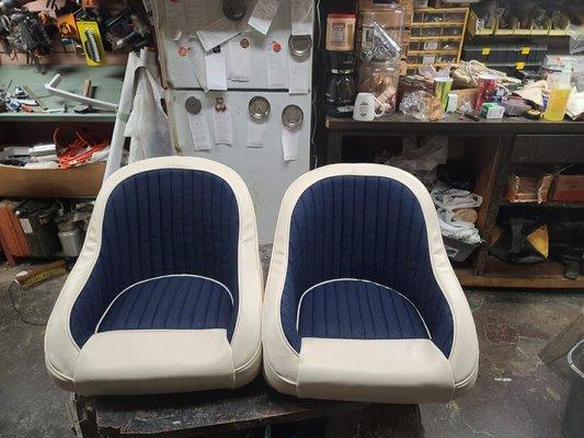 Bucket seats