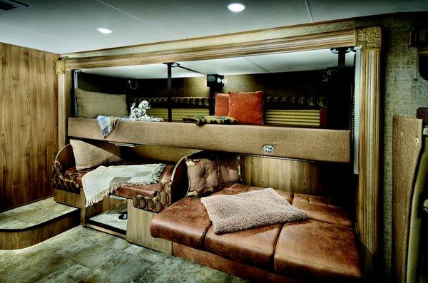 28' with drop down bunk beds