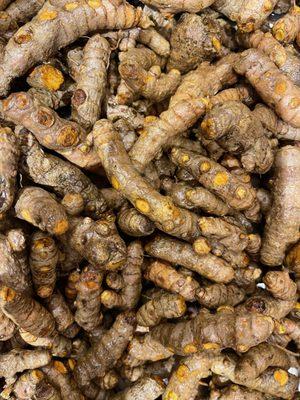 Organic & local olena (turmeric)