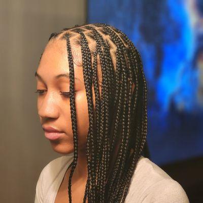 Knotless braids