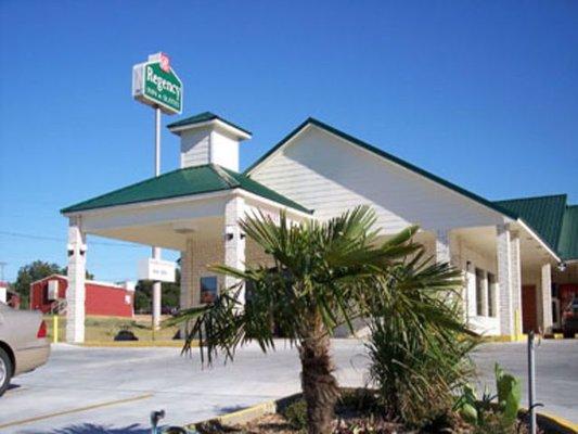 Regency Inn & Suites