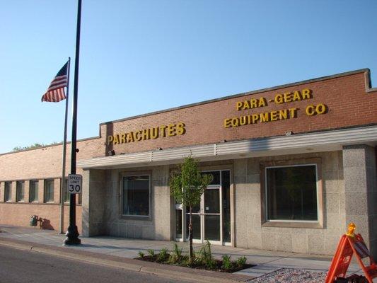 Para Gear Equipment, Co