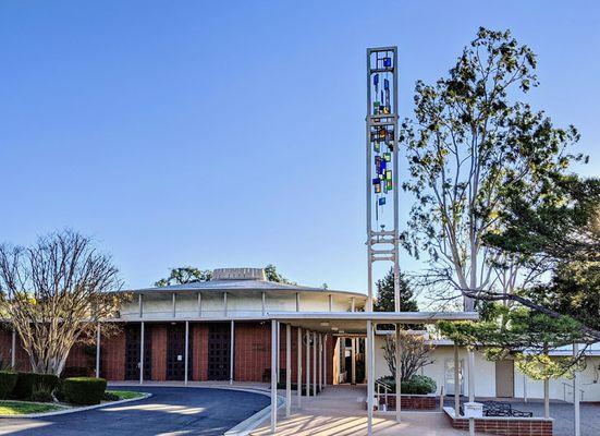 Front, midcentury modern church, 1965