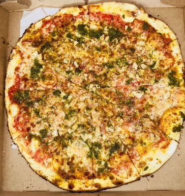 Kickin' Chicken Pesto Signature Red Pie