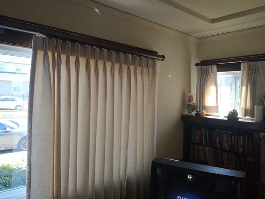 L & D Custom Drapes