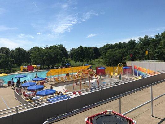 E. P. Tom Sawyer State Park Swimming Pool And Splashpad. Louisville, KY. Pool and splashpad equipment provided by Recreonics.