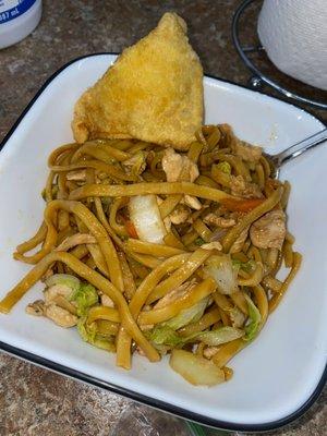 Chicken Lo Mein