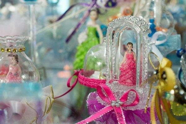 Mini quinceanera favors