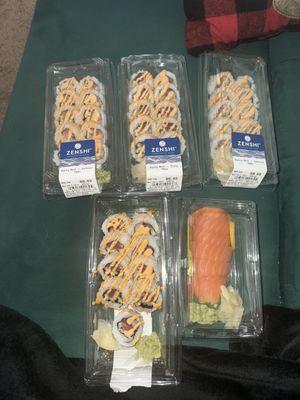 Spicy salmon roll, spicy tuna roll, salmon sashimi