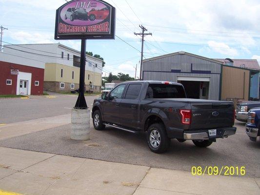 Aluminum body F150, new bed side and two new doors, side collision