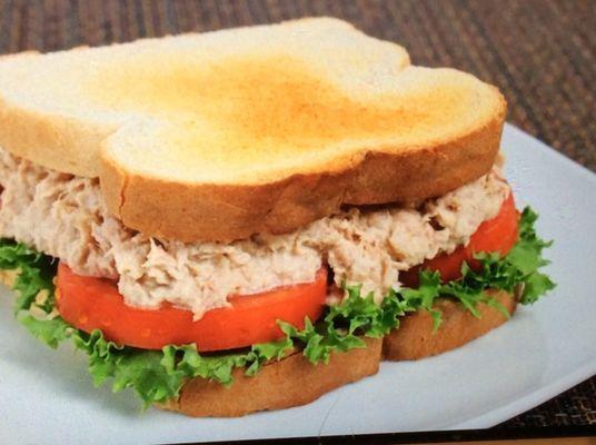 Tuna sandwich