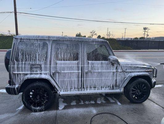 Mercedes g550 ready to go home!!!