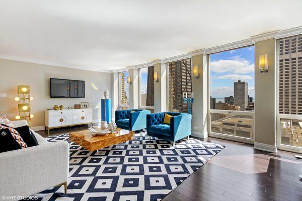 111 E Chestnut #31H SOLD! BY MIKE LARSON!