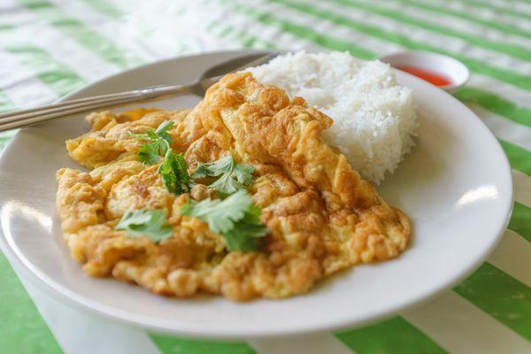 Thai Omelet with pork .
Lunch special$9.95