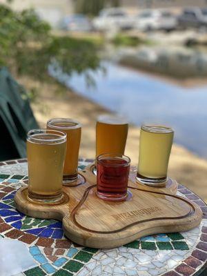 Flights of beer and meads . Amazing outdoor brewery!!