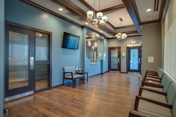 Central Illinois Urgent Care - Effingham Location Lobby