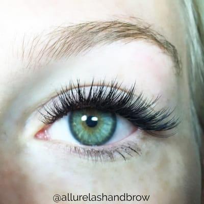 classic lashes