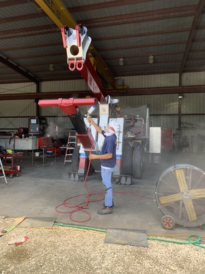 Building of a Heavy Duty Wrecker, Paint and Body shop open