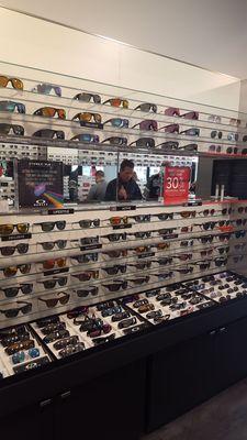 Sunglass Hut