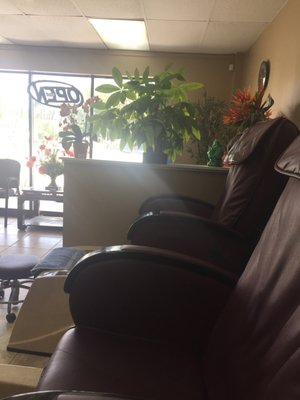 Relaxing chairs to have your pedicure in