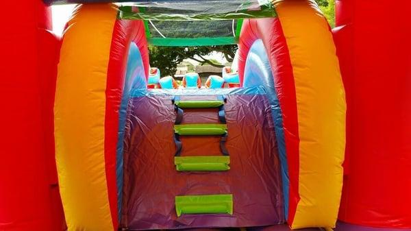 Unique Jumpers Maui LLC 
Ultimate Bouncehouse/Waterslide Combo 
 -Ladder Climb