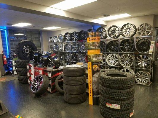 hands down the best selection of rims and tires in Stock around !